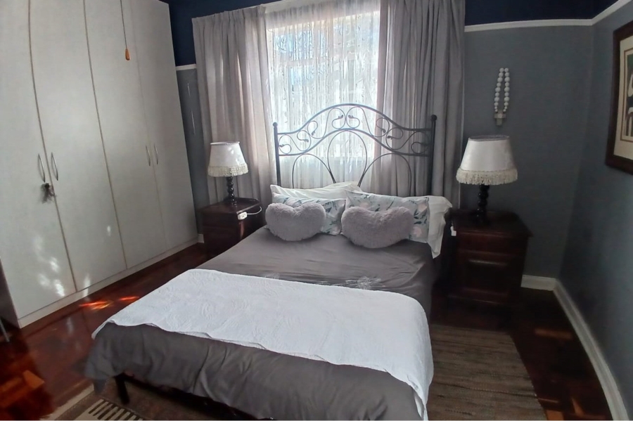 4 Bedroom Property for Sale in Herlear Northern Cape